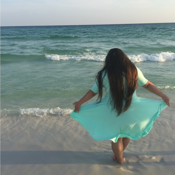 LuLaRoe sea foam color Nicole dress 2XL - Picture 9 of 9